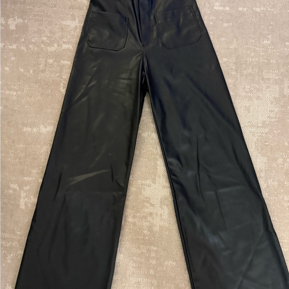 Black Wide-Leg Pants